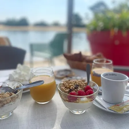 Mobil Fi11 Les Viviers Kemp Lège-Cap-Ferret